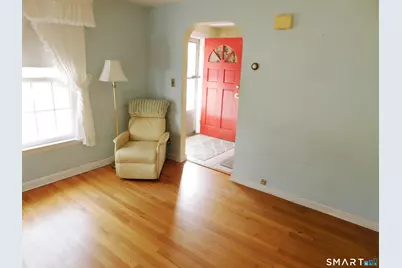 60 E Street, Derby, CT 06418 - Photo 15