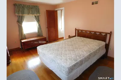 60 E Street, Derby, CT 06418 - Photo 23