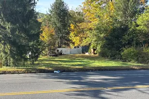 1405 New Haven Rd, Naugatuck, CT 06770 - Photo 13