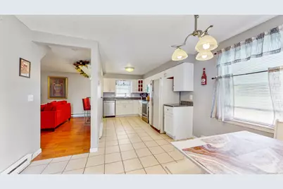 7 Inverness Square, Middletown, CT 06457 - Photo 3