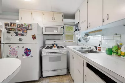 210 Butlertown Road, Waterford, CT 06385 - Photo 17