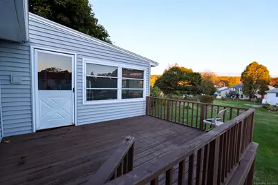 17 Brookside Lane, Groton, CT 06340 - Photo 5