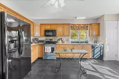 58 Spruce Street, Meriden, CT 06451 - Photo 11