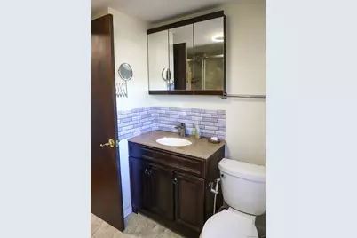 124 Williamson Drive, Waterbury, CT 06710 - Photo 33