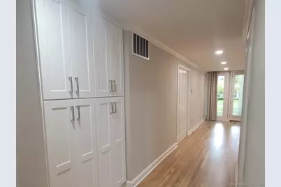 160 Fairfield Woods Road #APT 43, Fairfield, CT 06825 - Photo 5