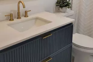 160 Fairfield Woods Rd, Fairfield, CT 06825 - Photo 15