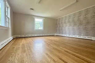 160 Wolcott St, Bristol, CT 06010 - Photo 9