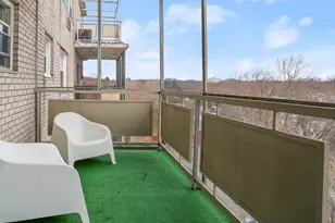 80 Cartright St, Bridgeport, CT 06604 - Photo 11