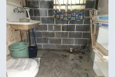 38 Clifton Avenue, Ansonia, CT 06401 - Photo 9