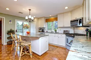 24 Alice Dr, Bloomfield, CT 06002 - Photo 13