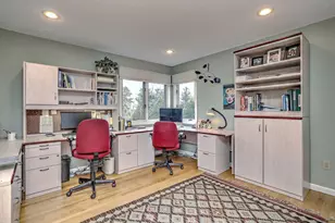 24 Alice Dr, Bloomfield, CT 06002 - Photo 27