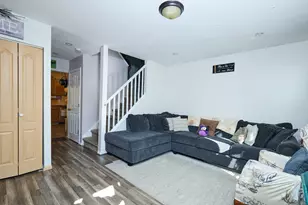 146 Coach Cir, Naugatuck, CT 06770 - Photo 9