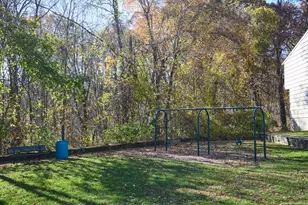 146 Coach Cir, Naugatuck, CT 06770 - Photo 27