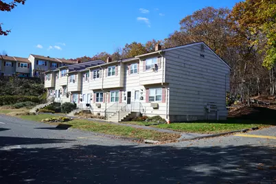 146 Coach Circle #5, Naugatuck, CT 06770 - Photo 5