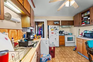 13 Edgewood St, Bristol, CT 06010 - Photo 21