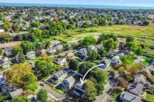 43 Helen St, Fairfield, CT 06824 - Photo 3