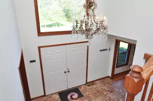 14 Cambridge Cir, New Milford, CT 06776 - Photo 3