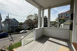 556 Hawley Ave, Bridgeport, CT 06606 - Photo 9