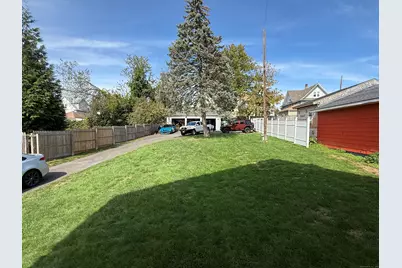 556 Hawley Avenue, Bridgeport, CT 06606 - Photo 7