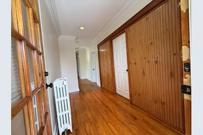 556 Hawley Avenue, Bridgeport, CT 06606 - Photo 11