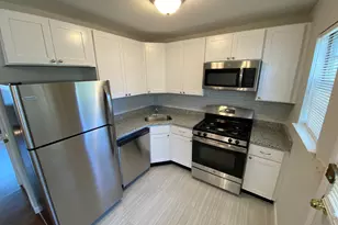 15 Elizabeth St, West Haven, CT 06516 - Photo 3