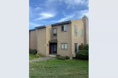 10 Pilgrim Harbor #D, Wallingford, CT 06492 - Photo 1