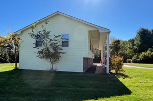 129 Pine St, Columbia, CT 06237 - Photo 9