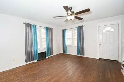 15 Summer Street, Enfield, CT 06082 - Photo 7