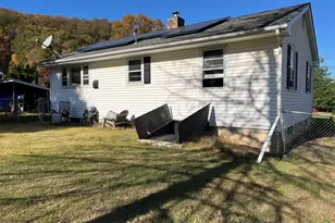 5 Dahle Rd, New Milford, CT 06776 - Photo 3