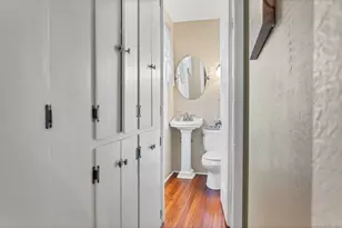 47 Phillips St, New London, CT 06320 - Photo 17