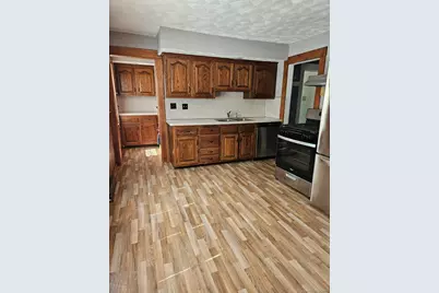 7 Willoughby Street, Bristol, CT 06010 - Photo 3