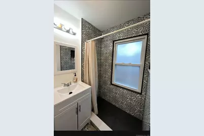 7 Willoughby Street, Bristol, CT 06010 - Photo 11