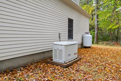 698 Brayman Hollow Road, Pomfret, CT 06259 - Photo 3