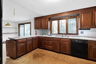 51 Charing Cross, Avon, CT 06001 - Photo 13