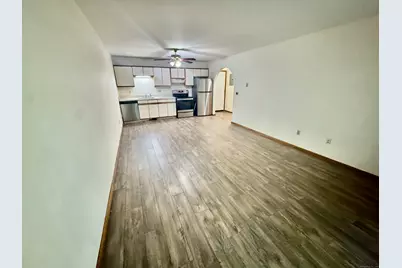 24 West Road #APT 44, Ellington, CT 06029 - Photo 3