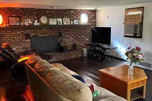 30 Thompson St, East Haven, CT 06513 - Photo 9