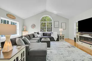 19 Thomas Dr, Tolland, CT 06084 - Photo 13