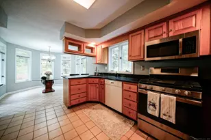 3 Essex Ct, Farmington, CT 06032 - Photo 15