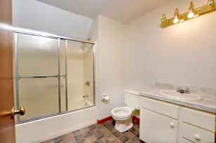 94 Clubhouse Rd, Windsor, CT 06095 - Photo 33