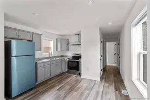 55 Sugar St, Newtown, CT 06470 - Photo 5