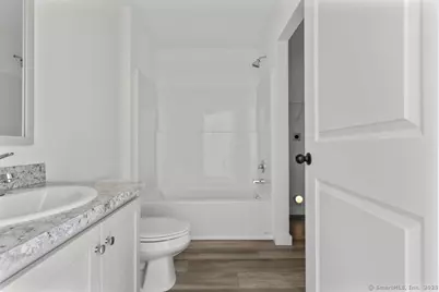 55 Sugar Street #4, Newtown, CT 06470 - Photo 9