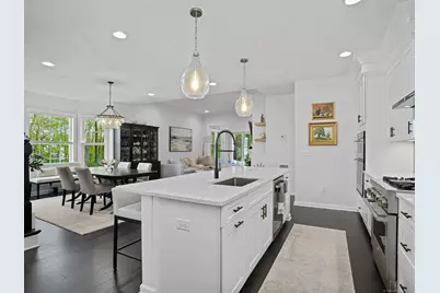 945 Mackenzie Lane #945, Oxford, CT 06478 - Photo 11