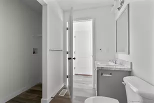 55 Sugar St, Newtown, CT 06470 - Photo 13