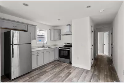 55 Sugar Street #12, Newtown, CT 06470 - Photo 3