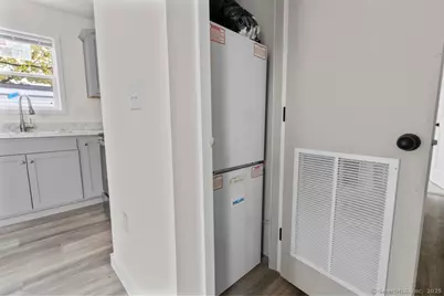 55 Sugar Street #12, Newtown, CT 06470 - Photo 9