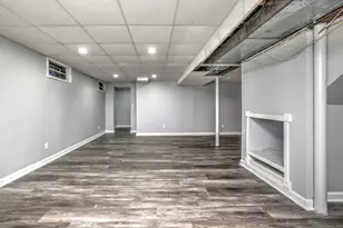 91 Angela Dr, East Haven, CT 06512 - Photo 33