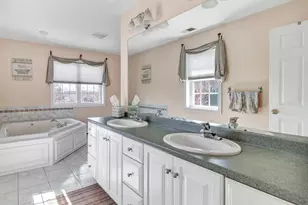 71 Old Dairy Ln, Shelton, CT 06484 - Photo 13