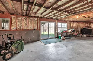 71 Old Dairy Ln, Shelton, CT 06484 - Photo 21