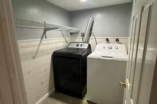 196 Monroe St, Milford, CT 06460 - Photo 29