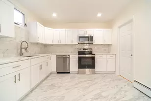 78 Warren St, Stamford, CT 06902 - Photo 5